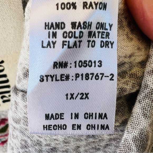 SAVANNA JANE BOHO EMBROIDERED PONCHO TOP SIZE 2X NWT V-NECK - Picture 9 of 10